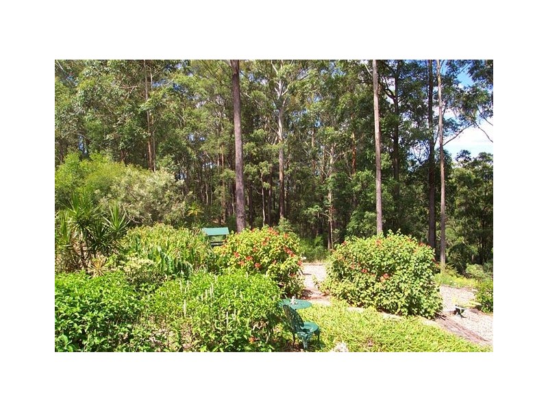 42 Julian Street, Peachester QLD 4519