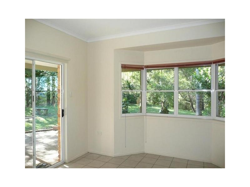 42 Julian Street, Peachester QLD 4519