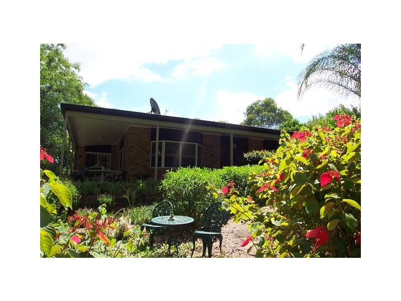 42 Julian Street, Peachester QLD 4519