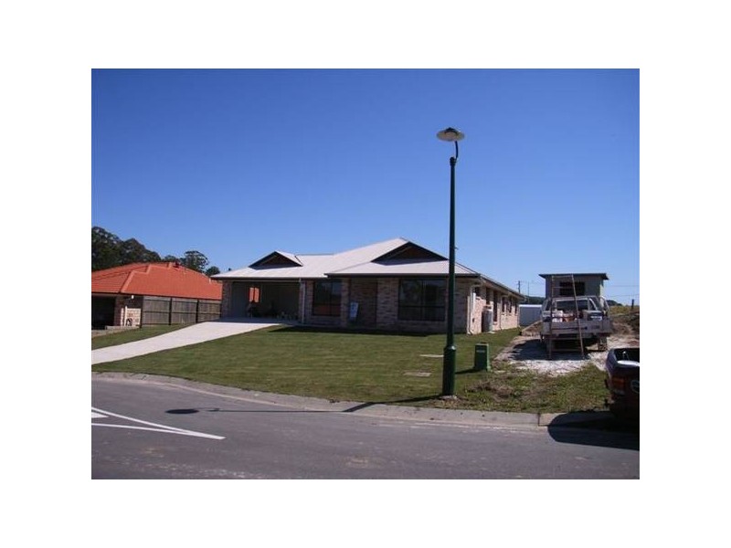 36 Coolamon Crescent, Beerwah QLD 4519