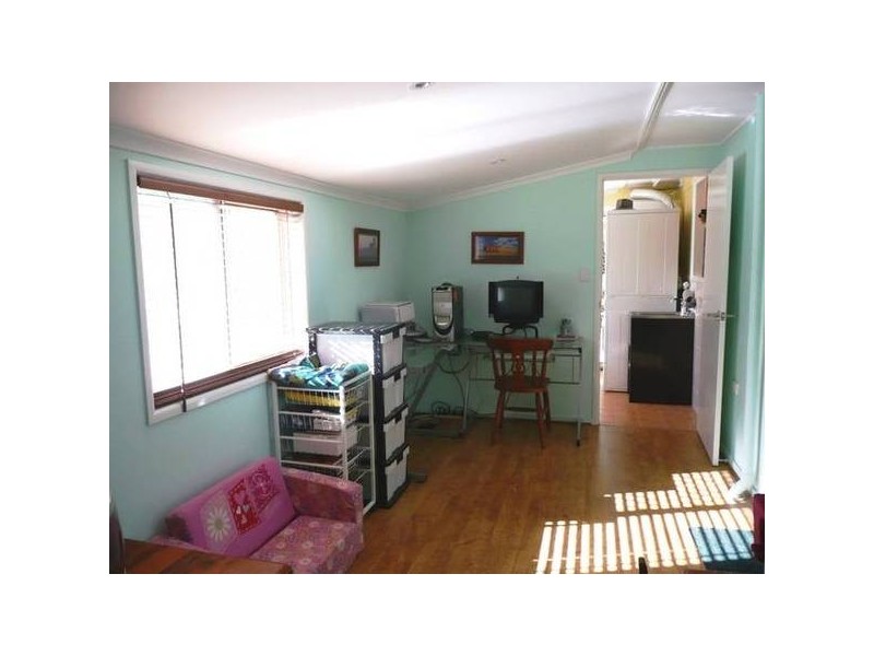 Glass House Mountains QLD 4518