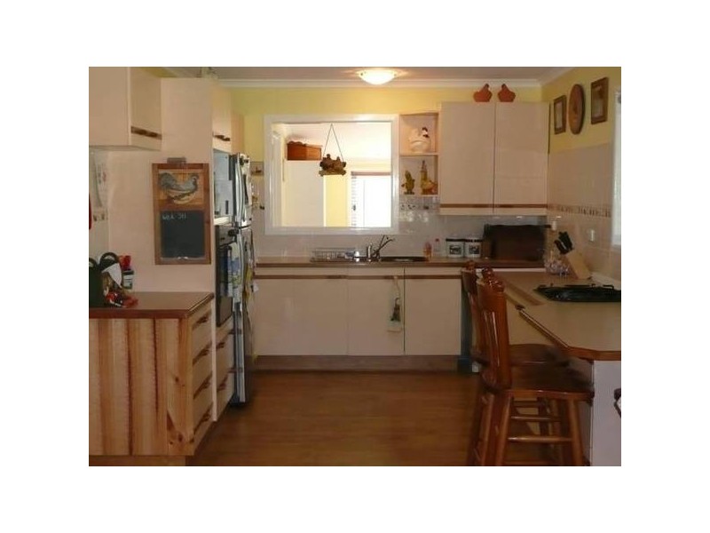 Glass House Mountains QLD 4518