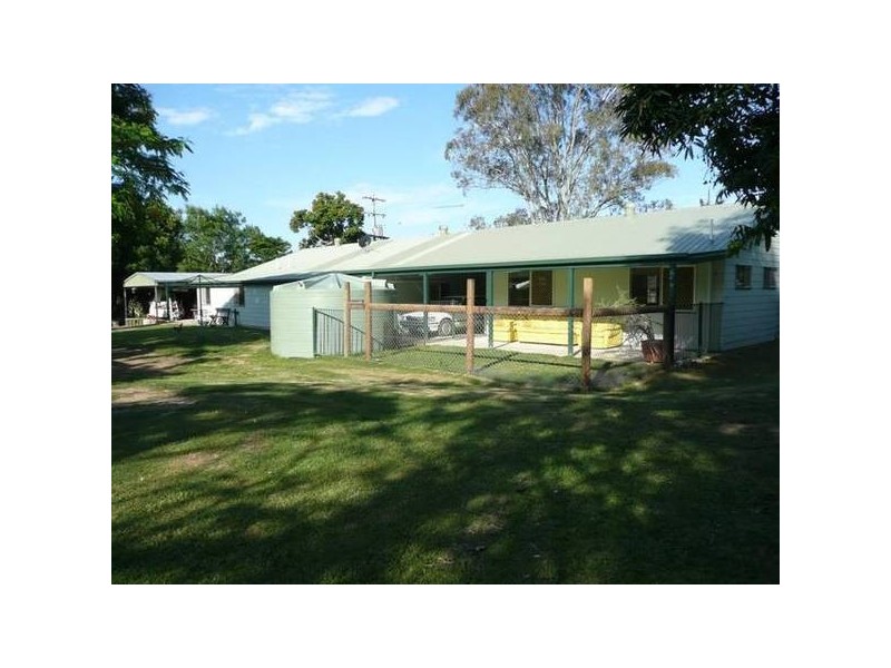 Glass House Mountains QLD 4518
