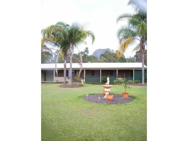 25 Tibrogargan Drive, Beerburrum QLD 4517