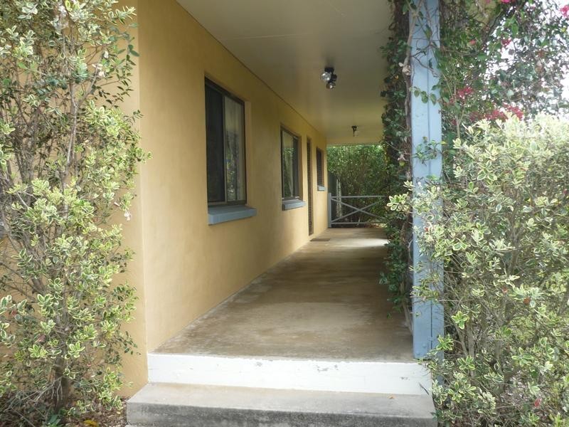 8 Gympie Street, Landsborough QLD 4550