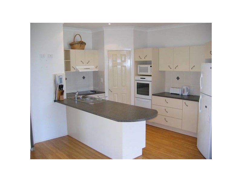 13 Cobb And Co Drive, Beerburrum QLD 4517
