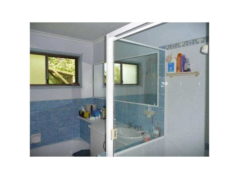 Glass House Mountains QLD 4518