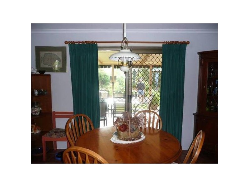 Glass House Mountains QLD 4518