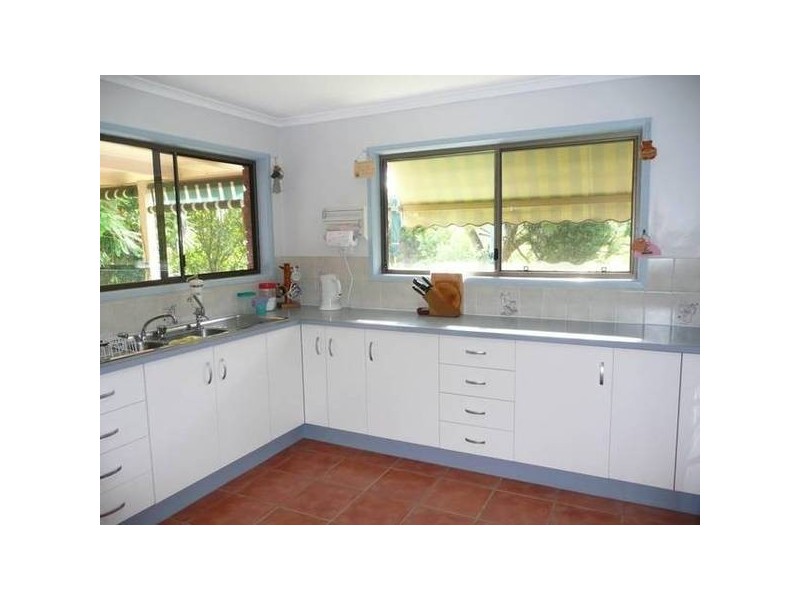 Glass House Mountains QLD 4518