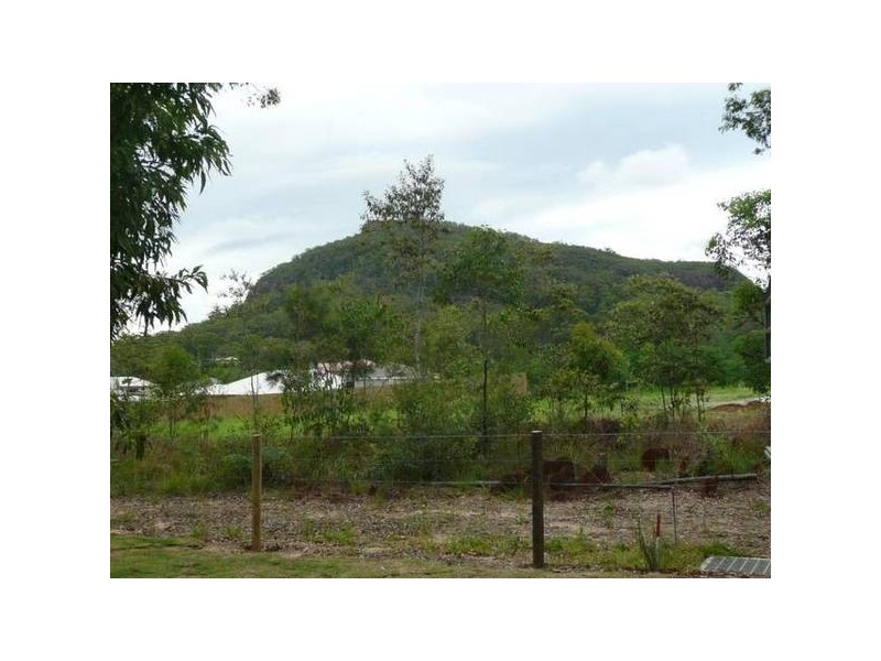 Glass House Mountains QLD 4518