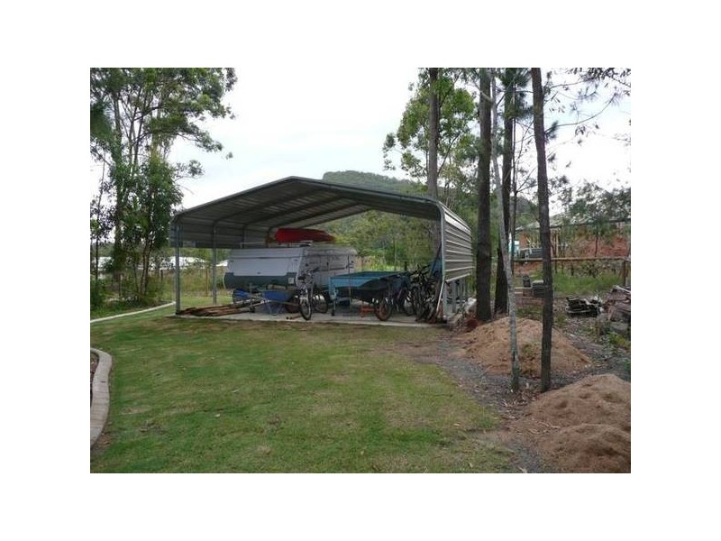 Glass House Mountains QLD 4518