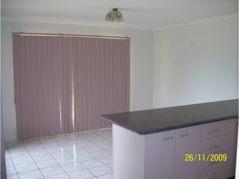 115 Railway Parade, Glass House Mountains QLD 4518