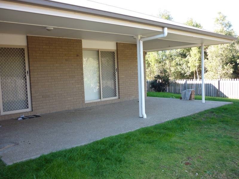 27 Parkside Drive, Beerwah QLD 4519