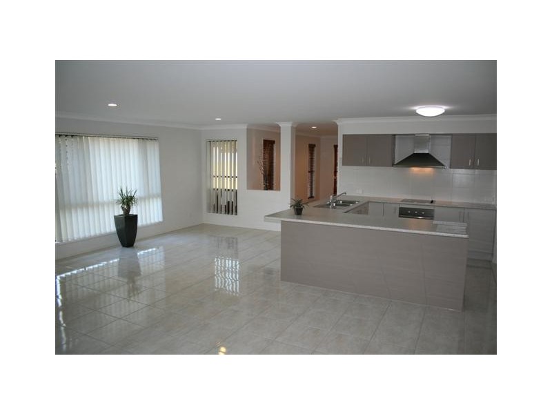 Glass House Mountains QLD 4518