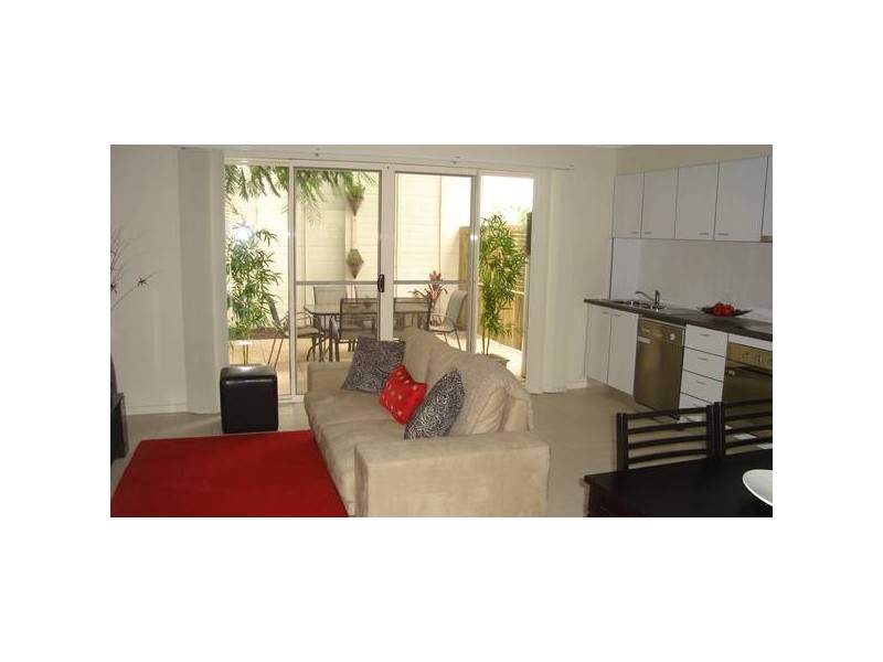 9/31 Swan Street, Beerwah QLD 4519