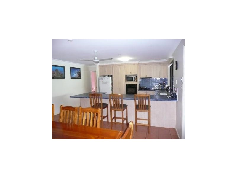 Glass House Mountains QLD 4518
