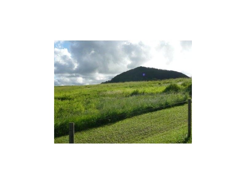 Glass House Mountains QLD 4518