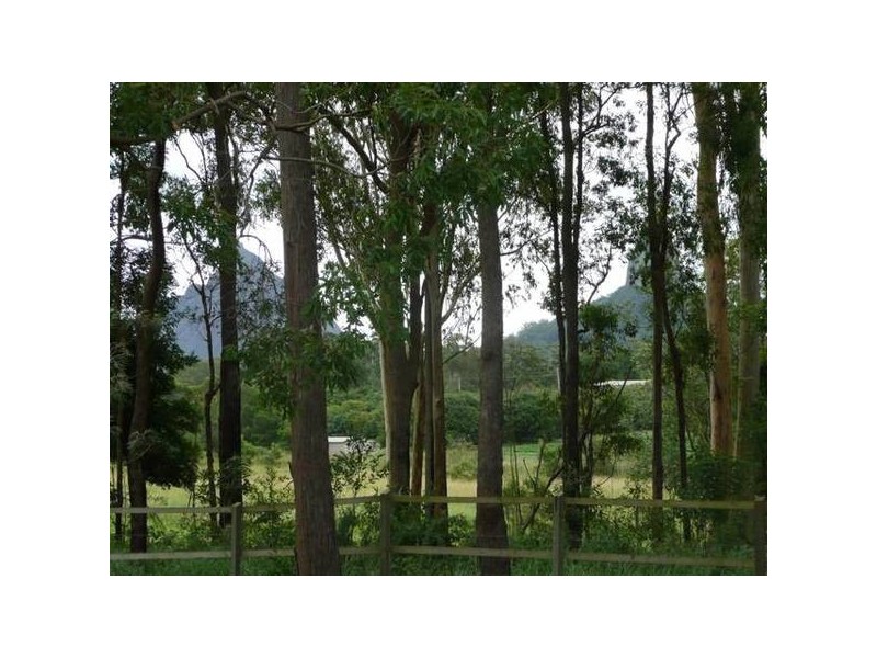 Glass House Mountains QLD 4518