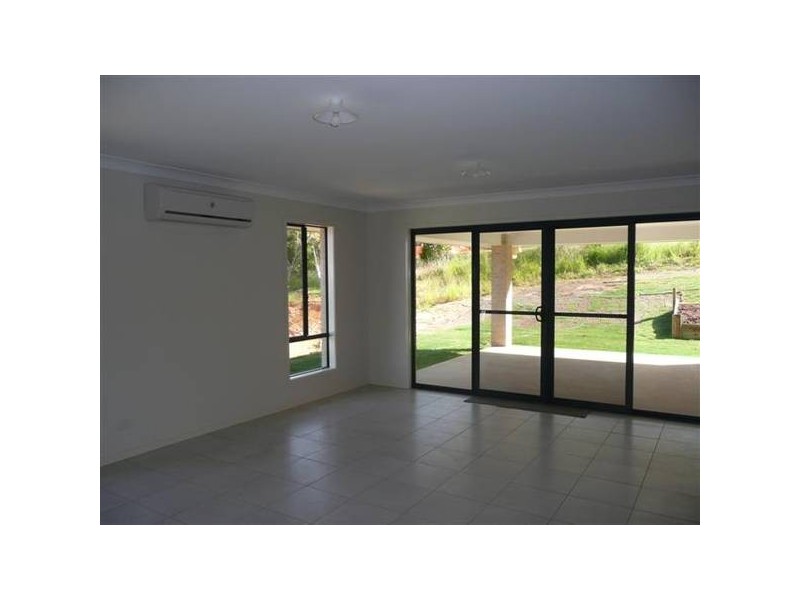 Glass House Mountains QLD 4518