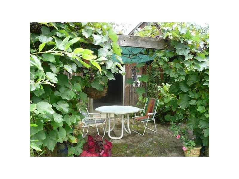 Glass House Mountains QLD 4518