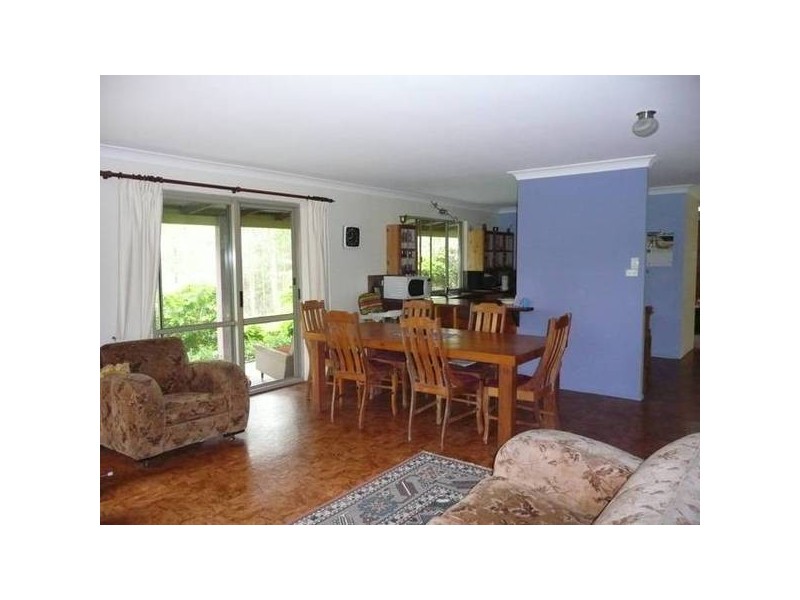 Glass House Mountains QLD 4518