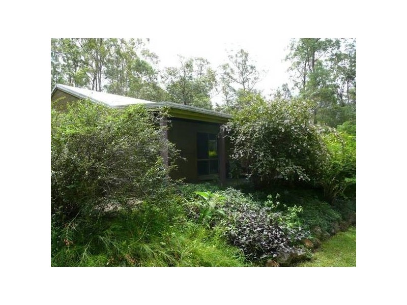 Glass House Mountains QLD 4518