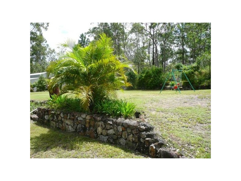 Glass House Mountains QLD 4518