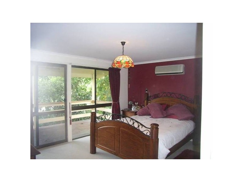 Glass House Mountains QLD 4518