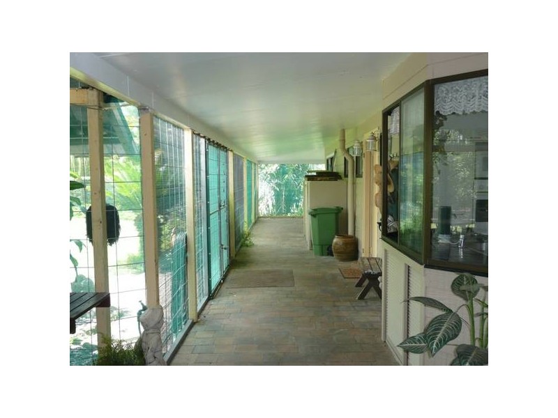 Glass House Mountains QLD 4518