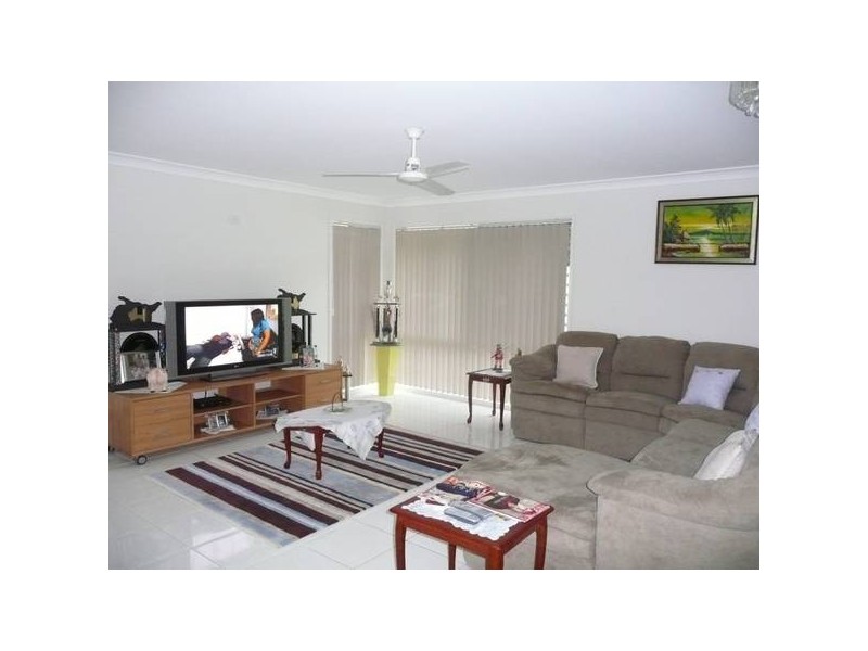 Glass House Mountains QLD 4518