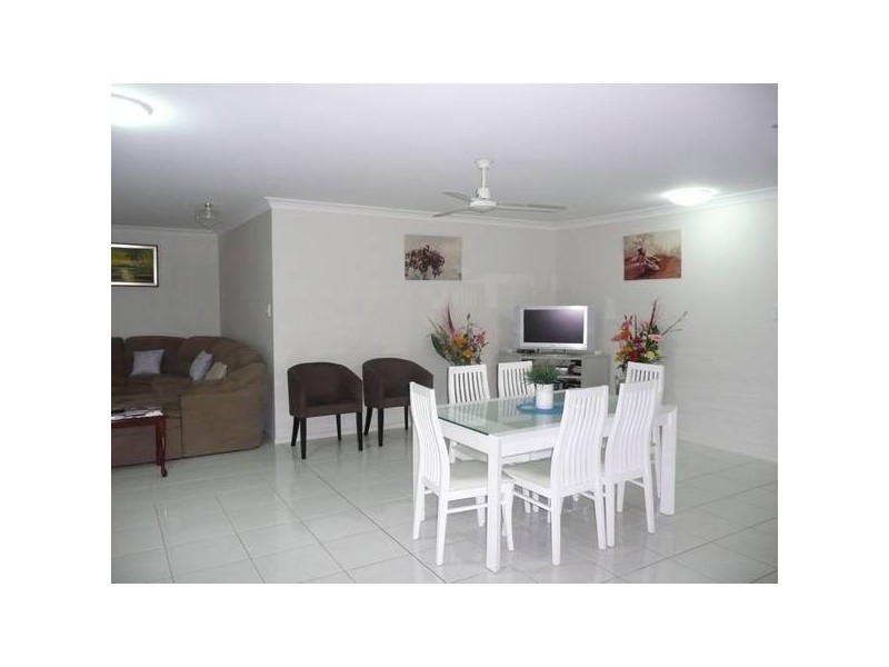 Glass House Mountains QLD 4518