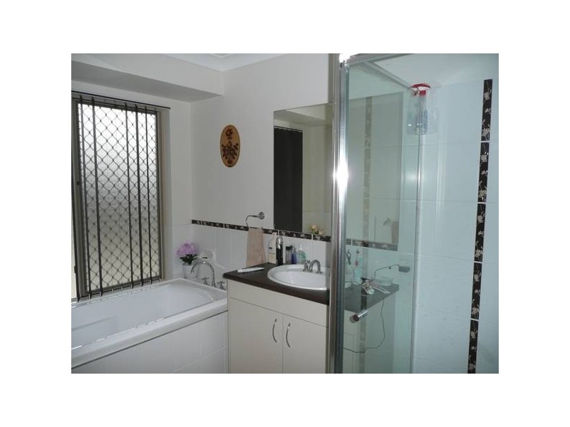 Glass House Mountains QLD 4518