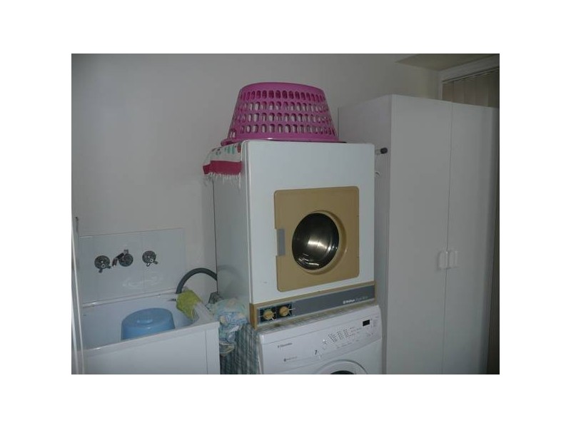 Glass House Mountains QLD 4518