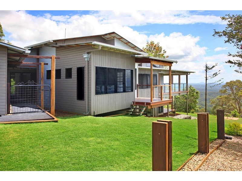 Bald Knob QLD 4552