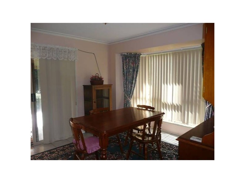 Glass House Mountains QLD 4518