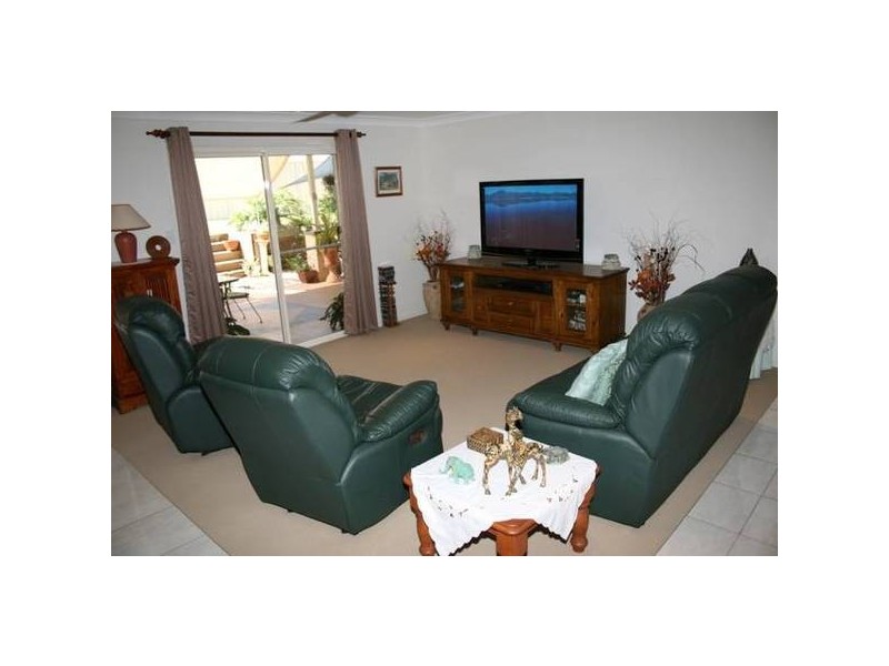 Glass House Mountains QLD 4518