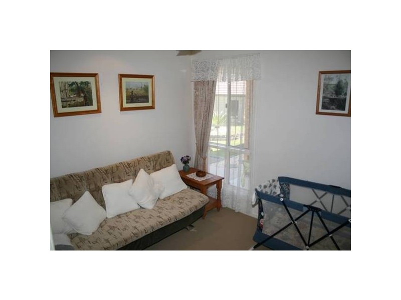 Glass House Mountains QLD 4518