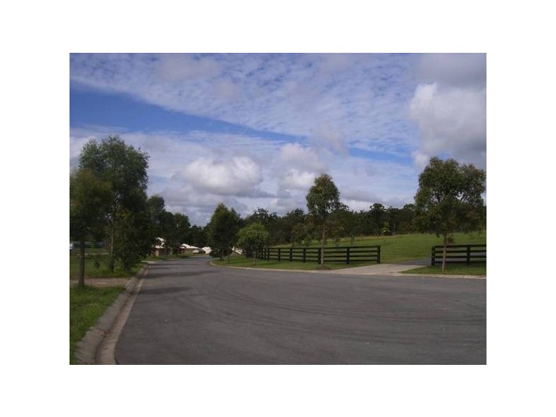 7 AVILKA PLACE, Beerwah QLD 4519