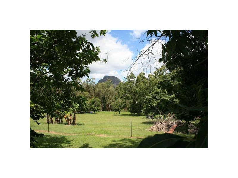 Glass House Mountains QLD 4518