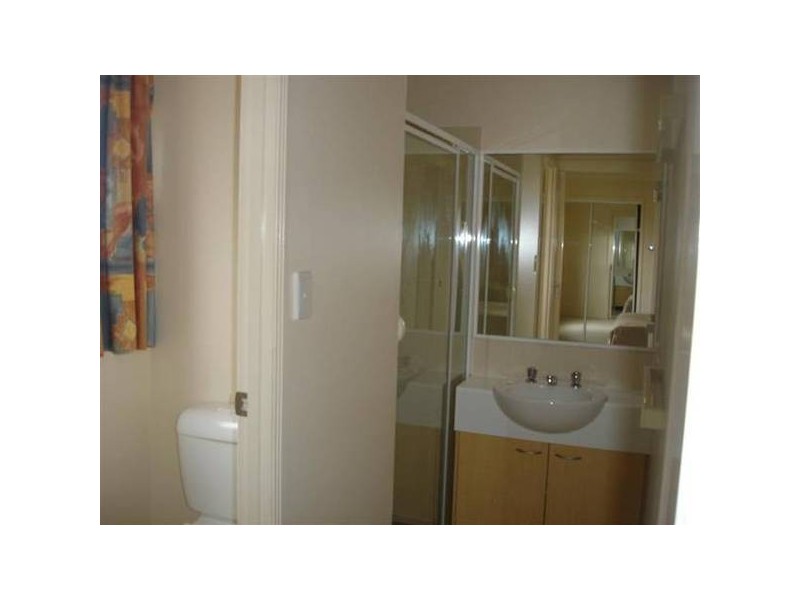 8/17 Pine Camp Road, Beerwah QLD 4519