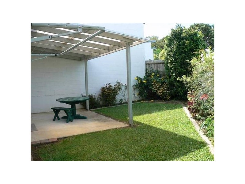 8/17 Pine Camp Road, Beerwah QLD 4519