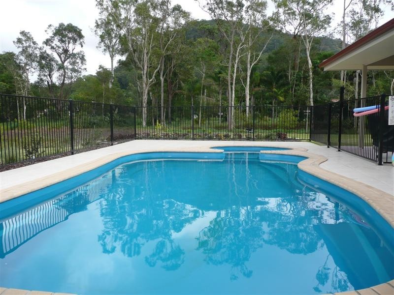 Glass House Mountains QLD 4518