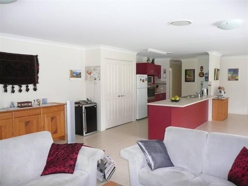 Glass House Mountains QLD 4518