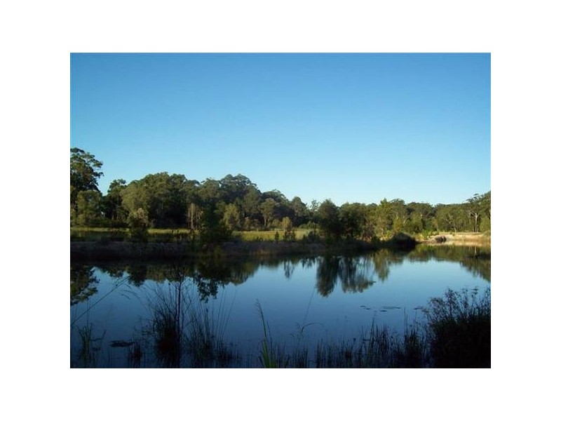 Glass House Mountains QLD 4518