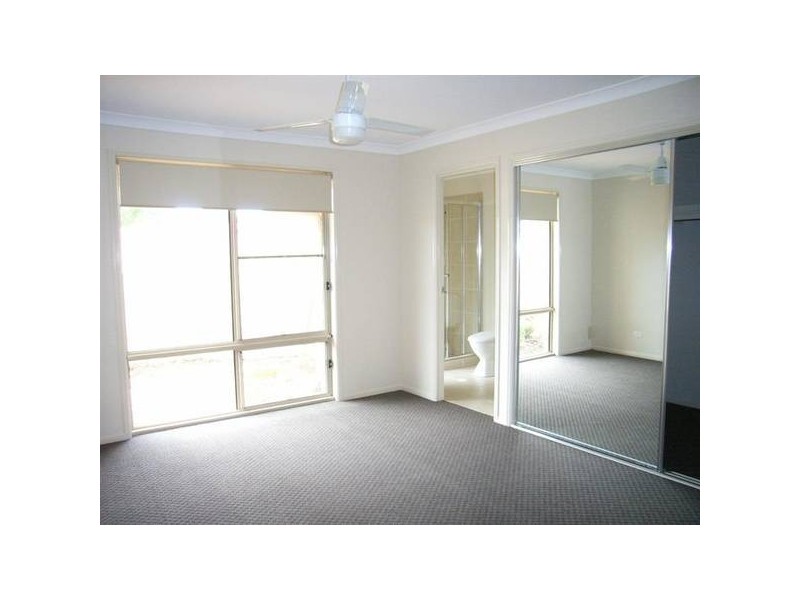 5 La Quinta Court, Glass House Mountains QLD 4518