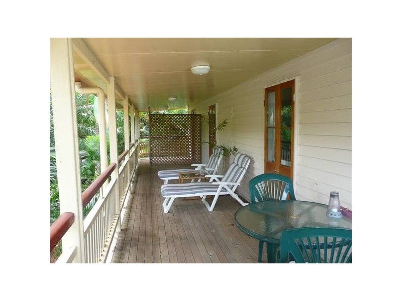 Glass House Mountains QLD 4518