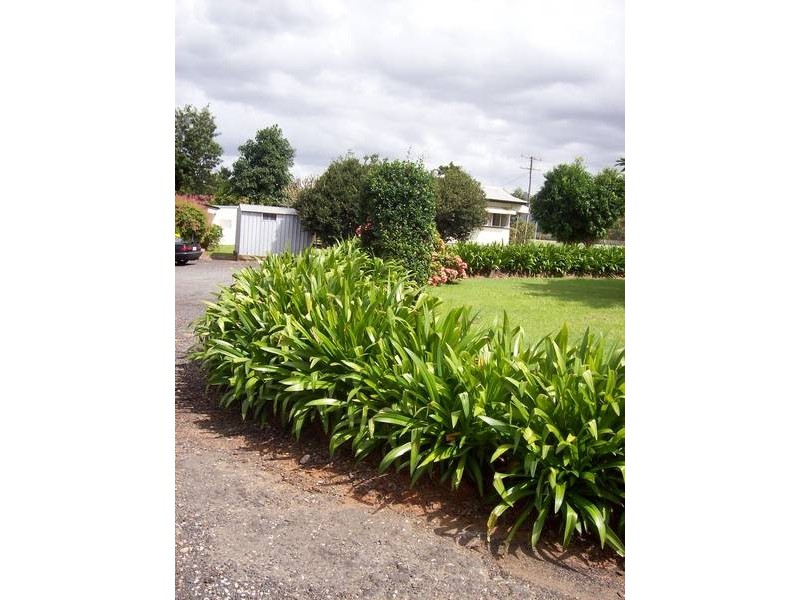 85 Coonowrin Road, Glass House Mountains QLD 4518