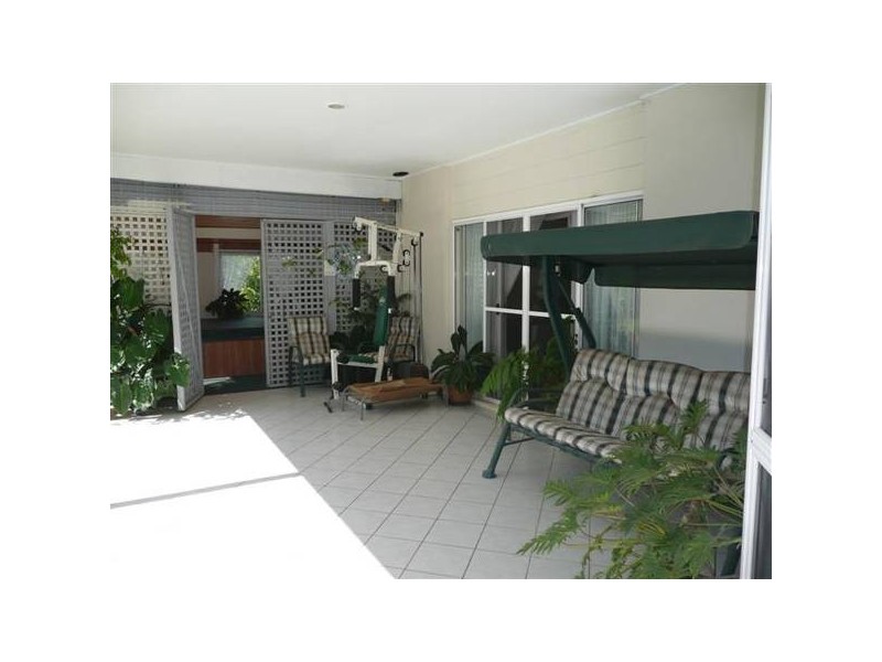 Glass House Mountains QLD 4518