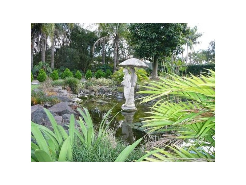 Glass House Mountains QLD 4518