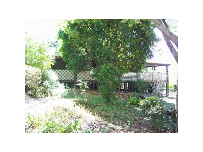 2 WEEGEN COURT, Landsborough QLD 4550